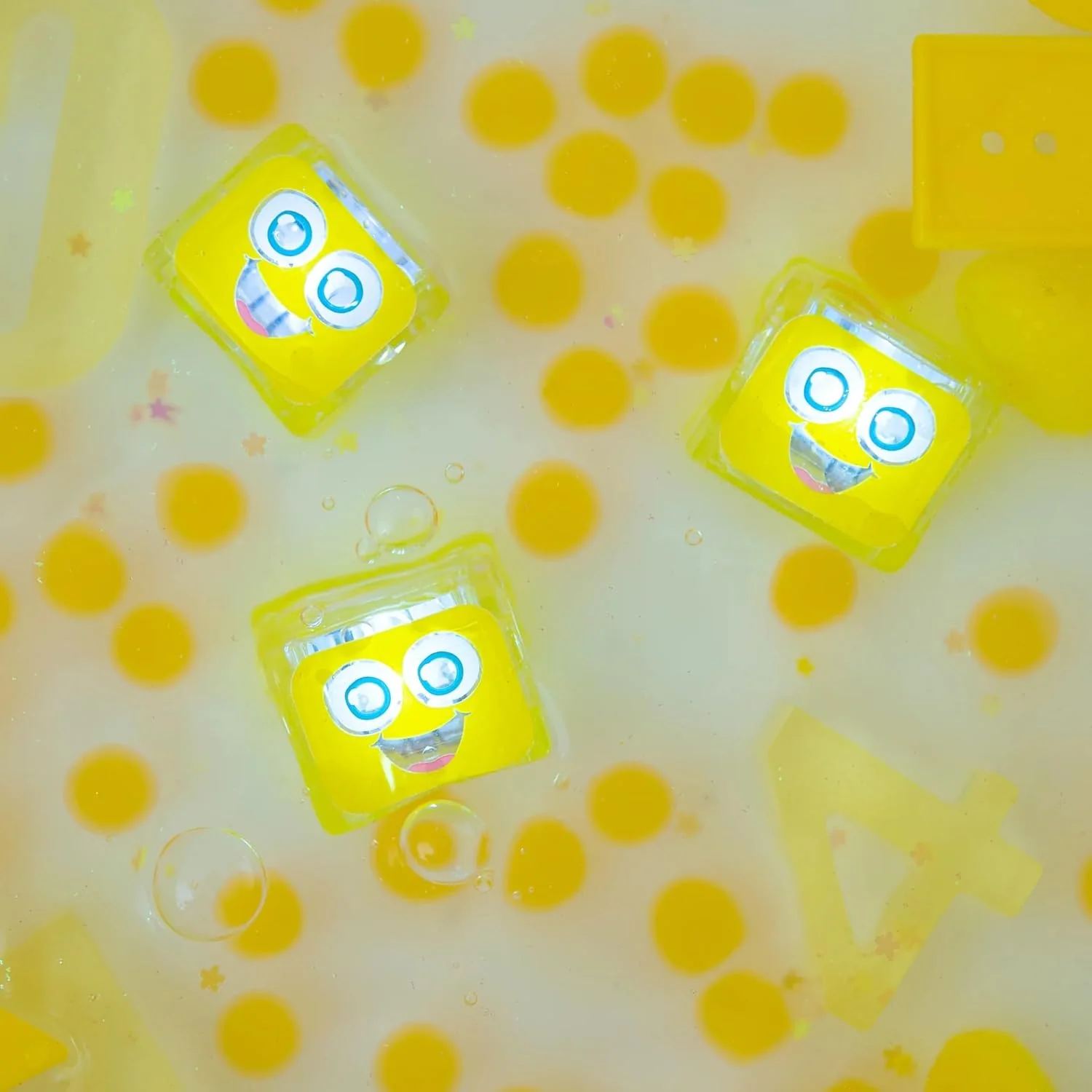 Glo Pals Alex Light Up Cubes (4 Pieces) - Image 7