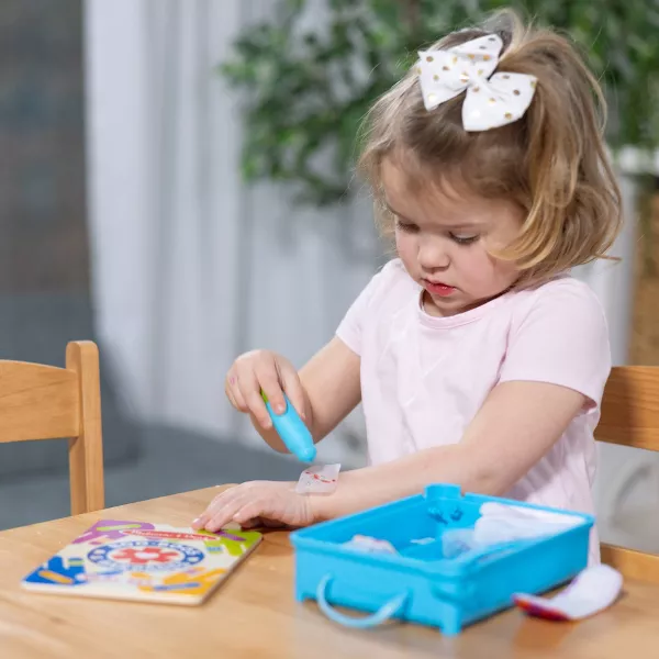 Boo-Boos & Bandages Reusable Play Set - Image 4
