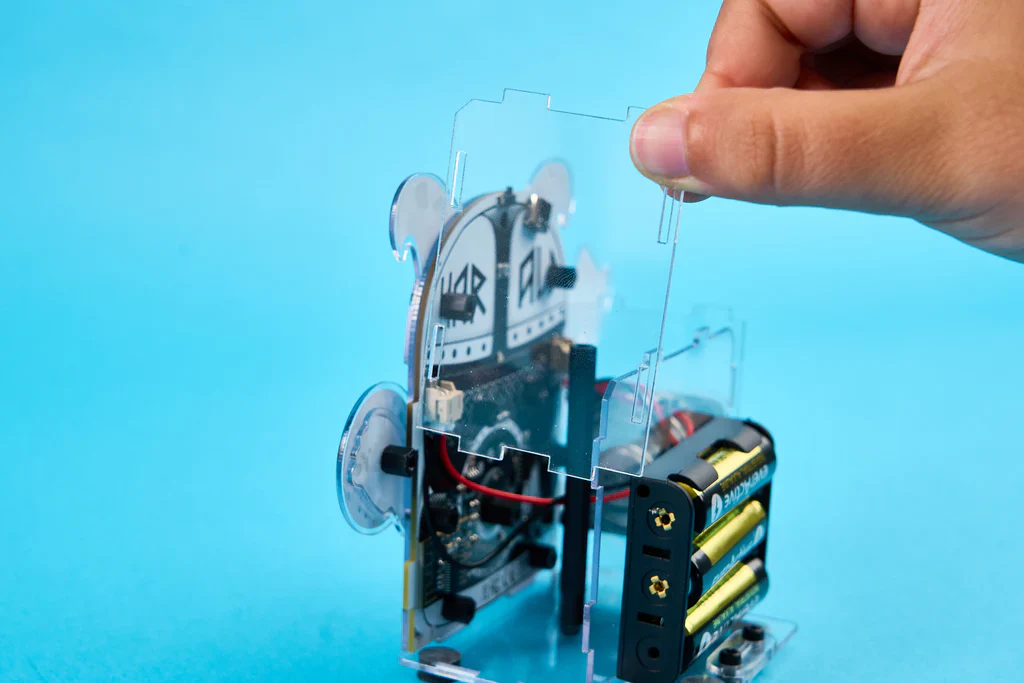 CircuitMess STEM Adventure Harald DIY Bluetooth Speaker - Image 9