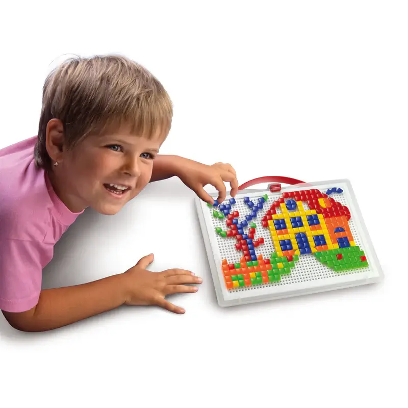 Fantacolour Portable 300 Peg Board - Image 2