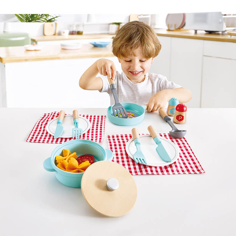 Hape Little Chef Cooking Serve Play Set - Image 3