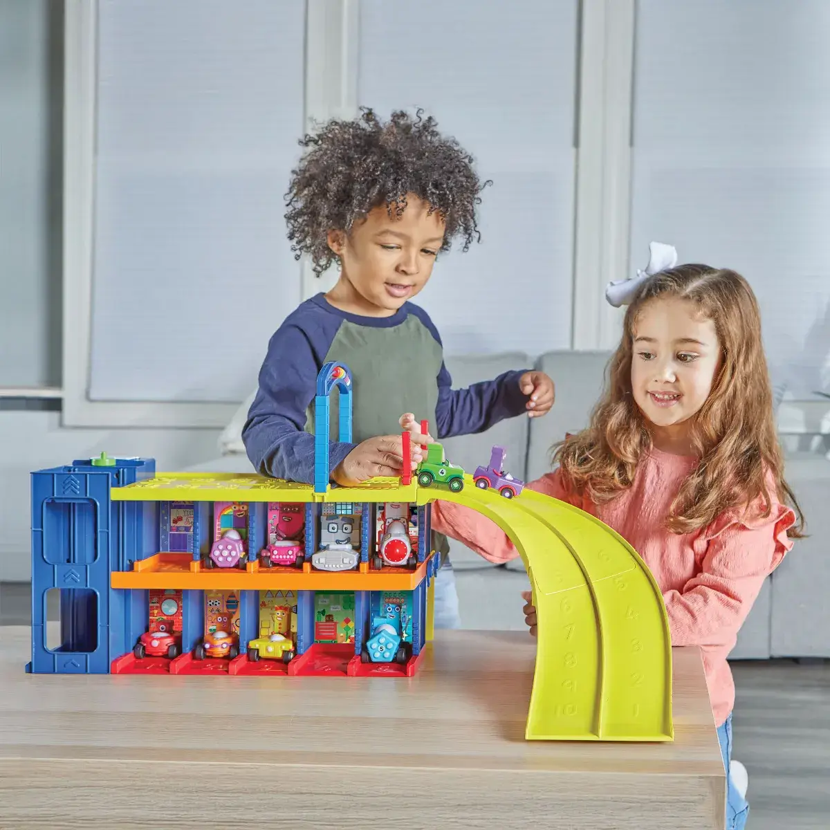 Learning Resources - Numberblocks Counting Car Garage - Image 4