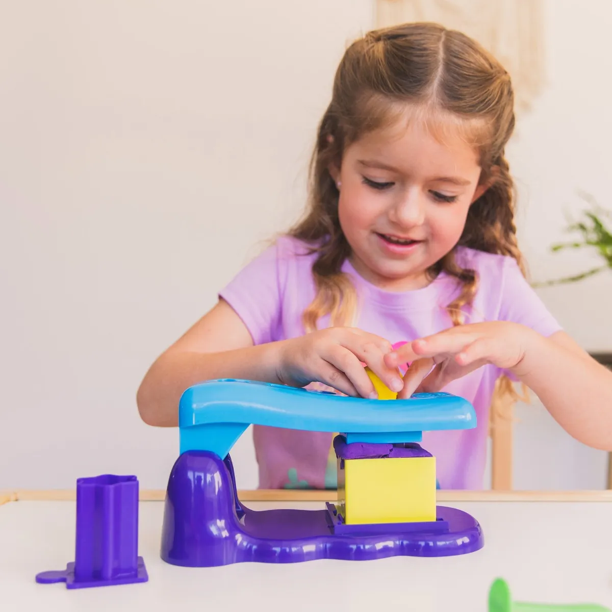 Playfoam® Sand Magic Reveal - Image 3