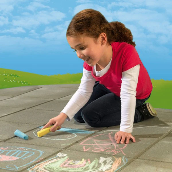 Playground Chalk 22pcs Bucket - Image 2