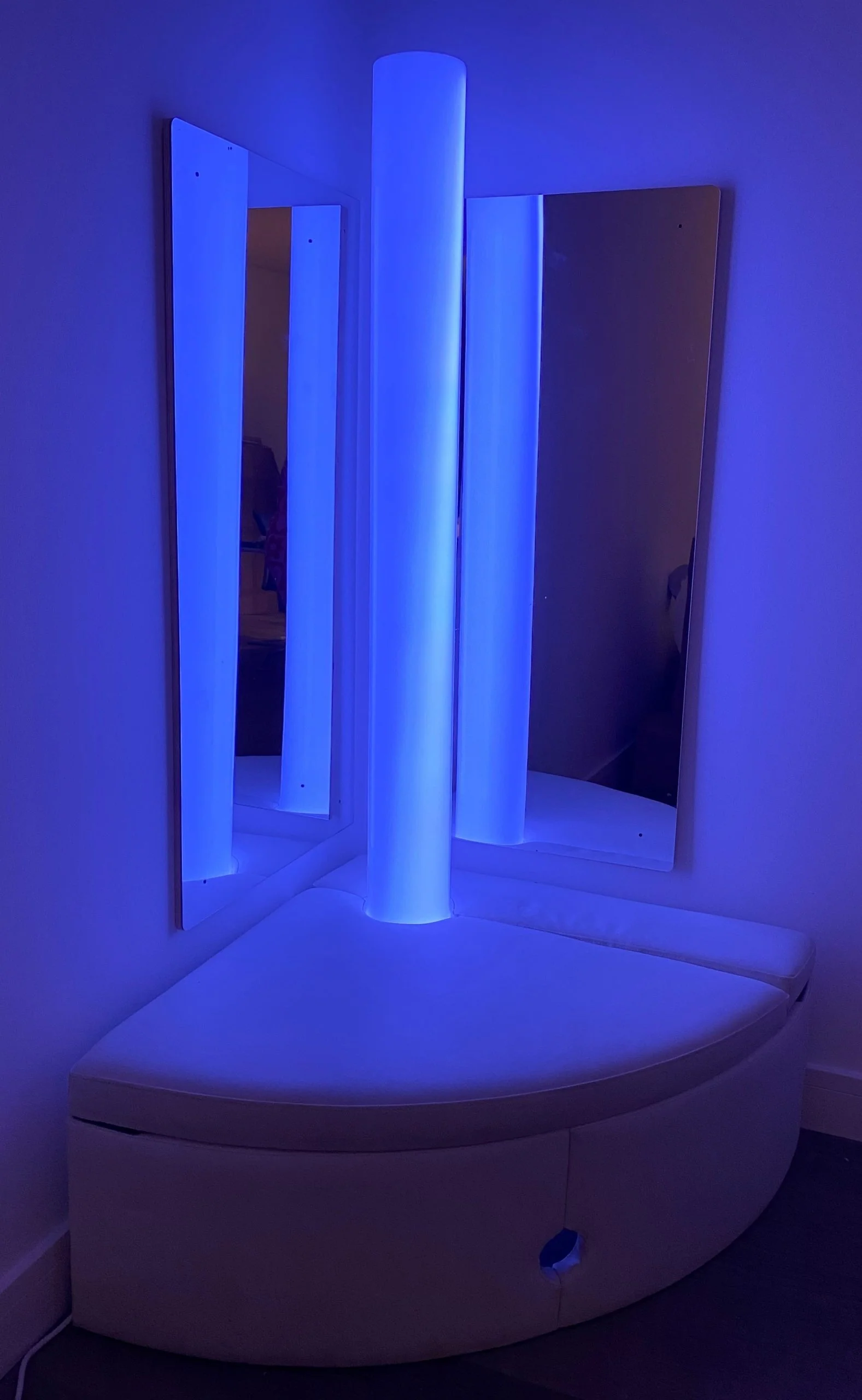 Corner Padded surround (For Bubble tube Fibre Optics) - Image 3