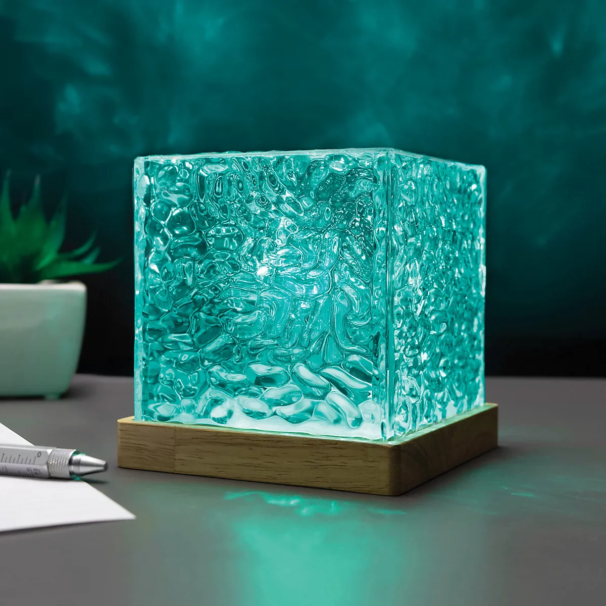 RED5 Northern Light Projector Cube Lamp - Image 4