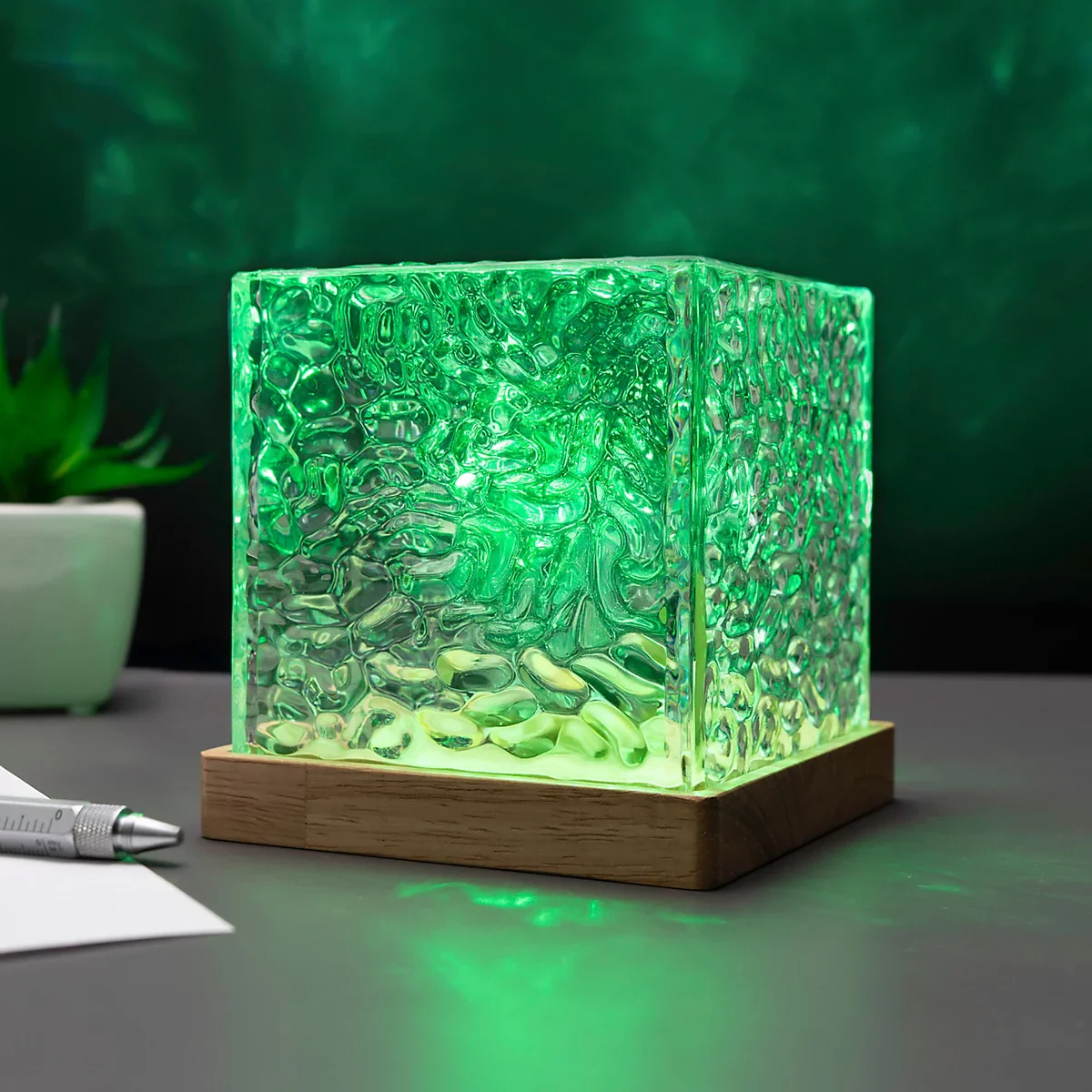 RED5 Northern Light Projector Cube Lamp - Image 5