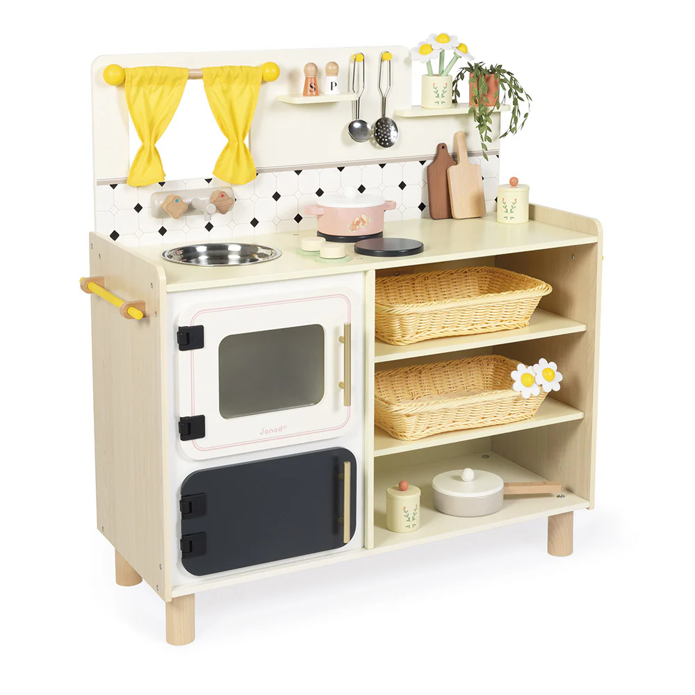 Shiny Grandma Big Equipped Kitchen - Image 9
