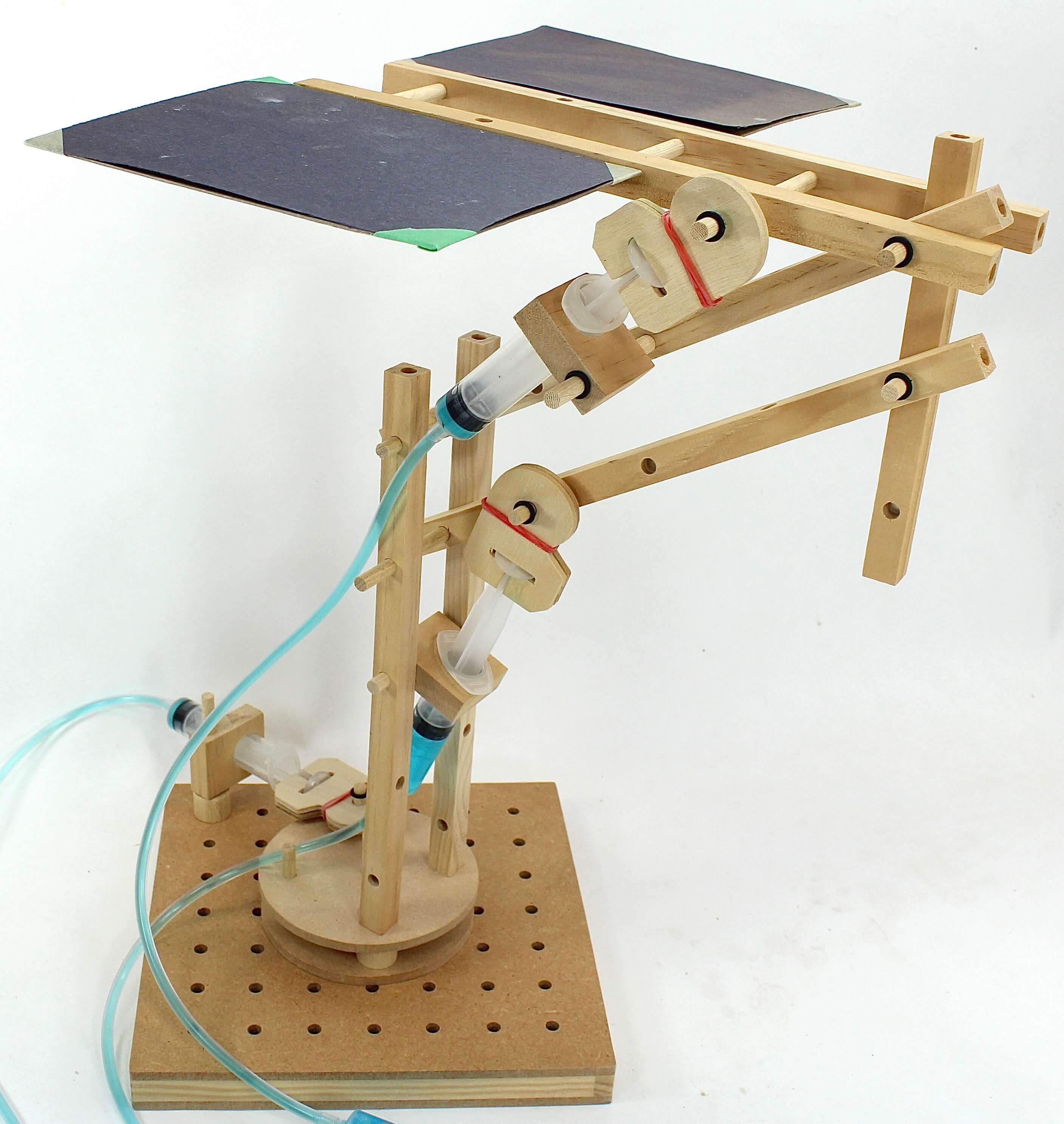 STEM Hydraulics Maker Set - Image 5