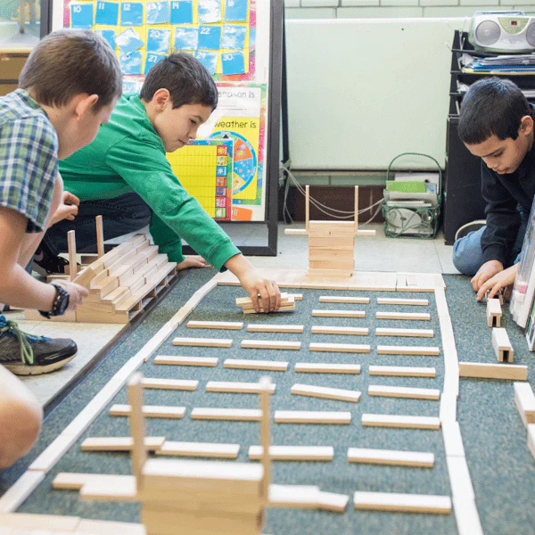 STEM KEVA Maple 1,000 Plank Classroom Set with Wooden Storage Bin Primary School Engineering STEM SET - Image 9