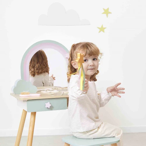 Unicorn wooden dressing table and accessories - Image 9