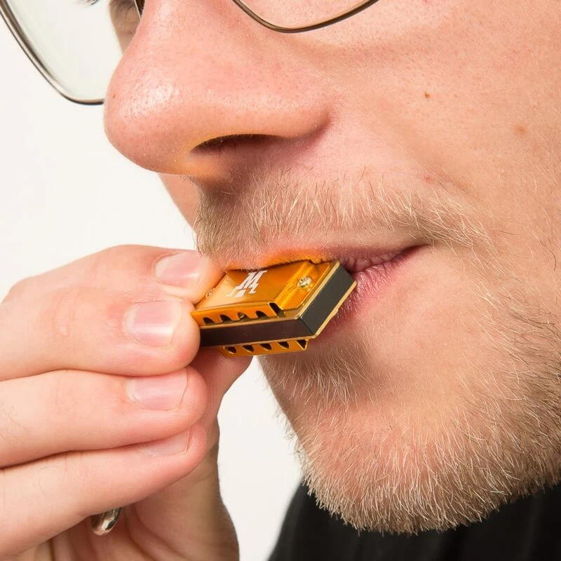 Worlds Smallest Harmonica - Image 3