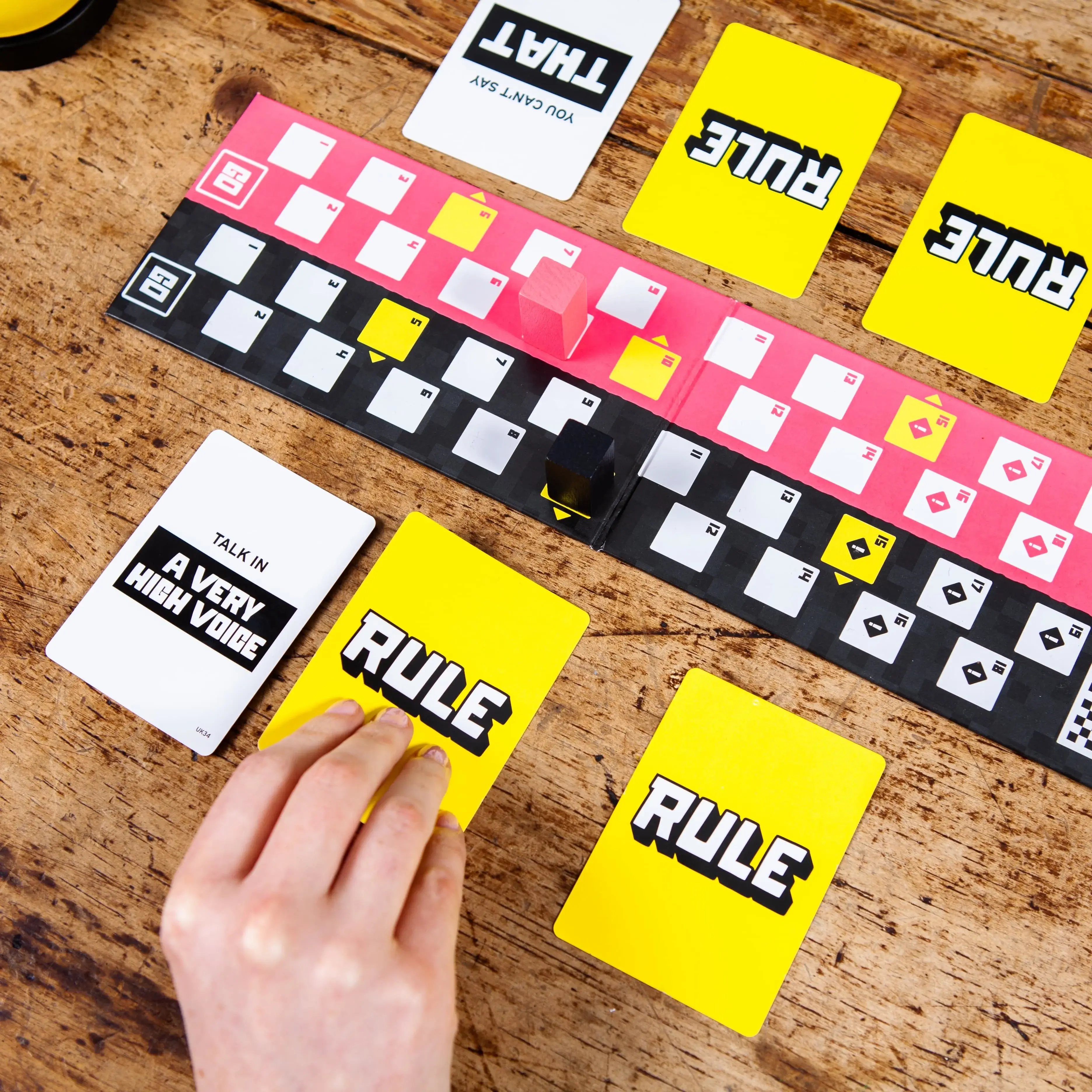 You Can't Say Umm Quiz Card Game - Image 4